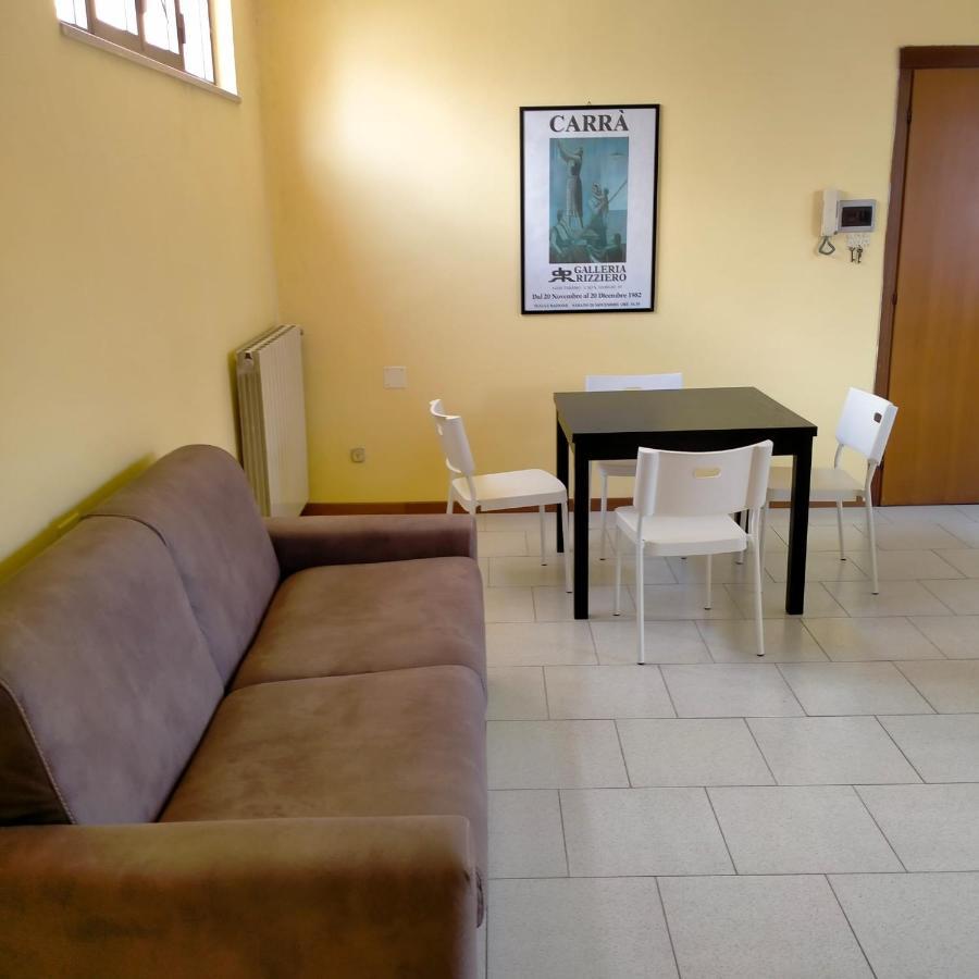 La Casa Vicino Al Parco Apartment Джулианова Екстериор снимка